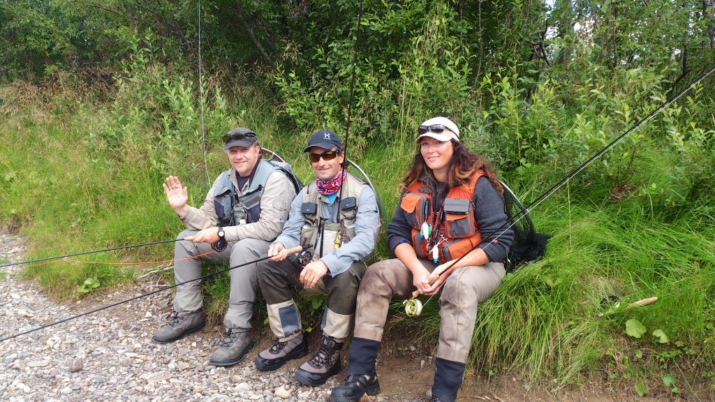 Deler av Team Piscatorius under prøvefisket. F.v. Bent Rygh, Nuno Duarte, Ingvild Aurda